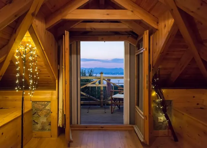 Villa Needa\'S - Home Love Retreat By The Pool